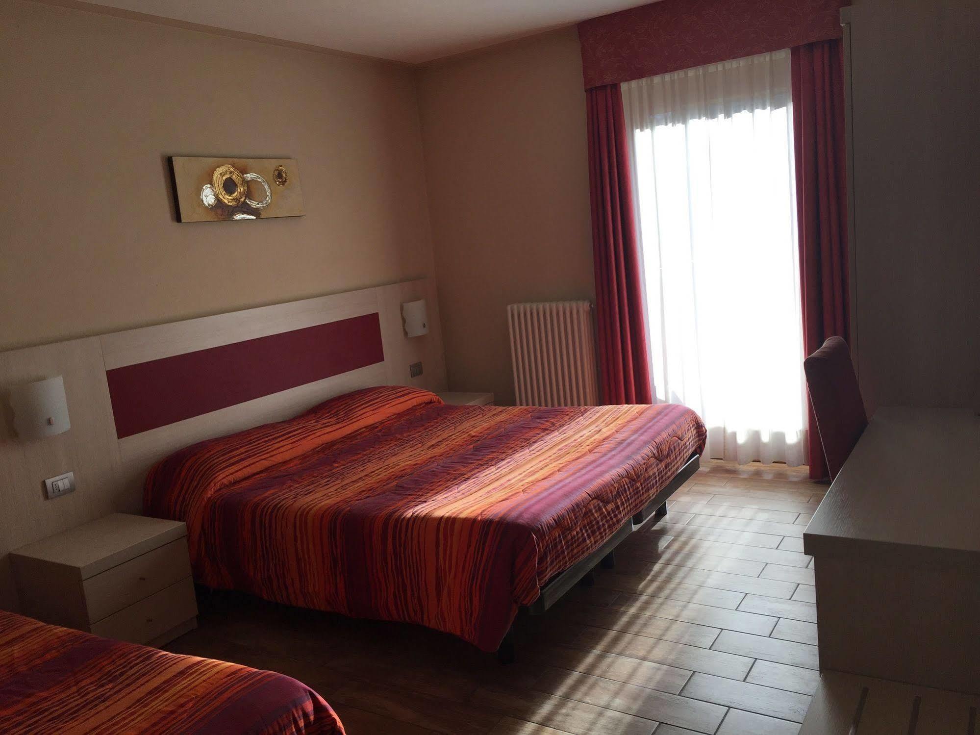 Sottosopra Alps Apartments & Rooms Charvensod Bagian luar foto